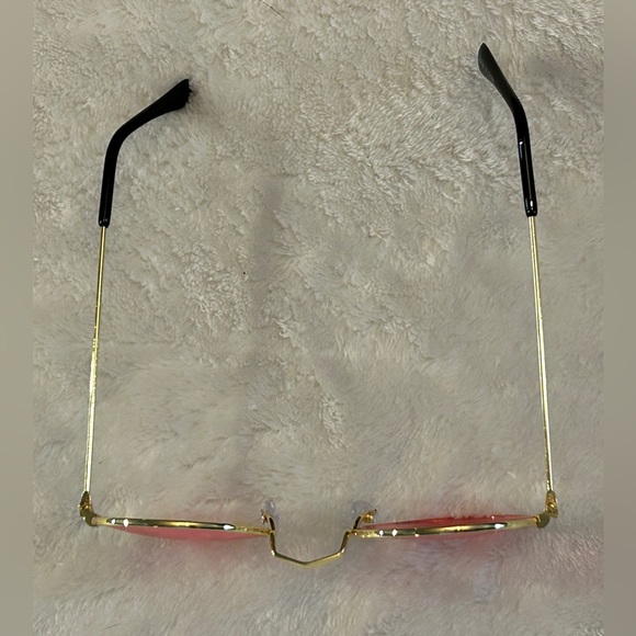 Pink Round Lens Sunglasses - Picture 3 of 11